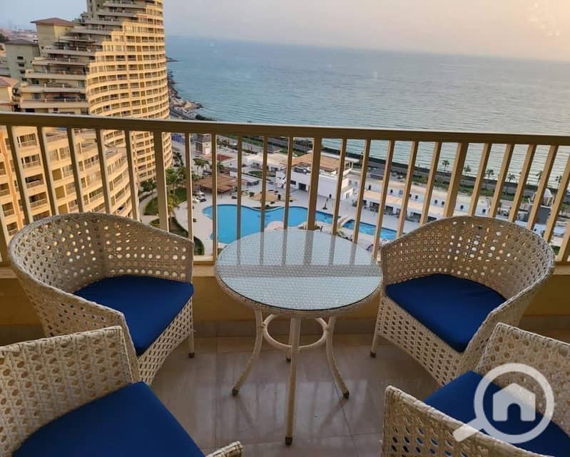 6 585852409_2047575489364313_1209149780832258035_n. jpg