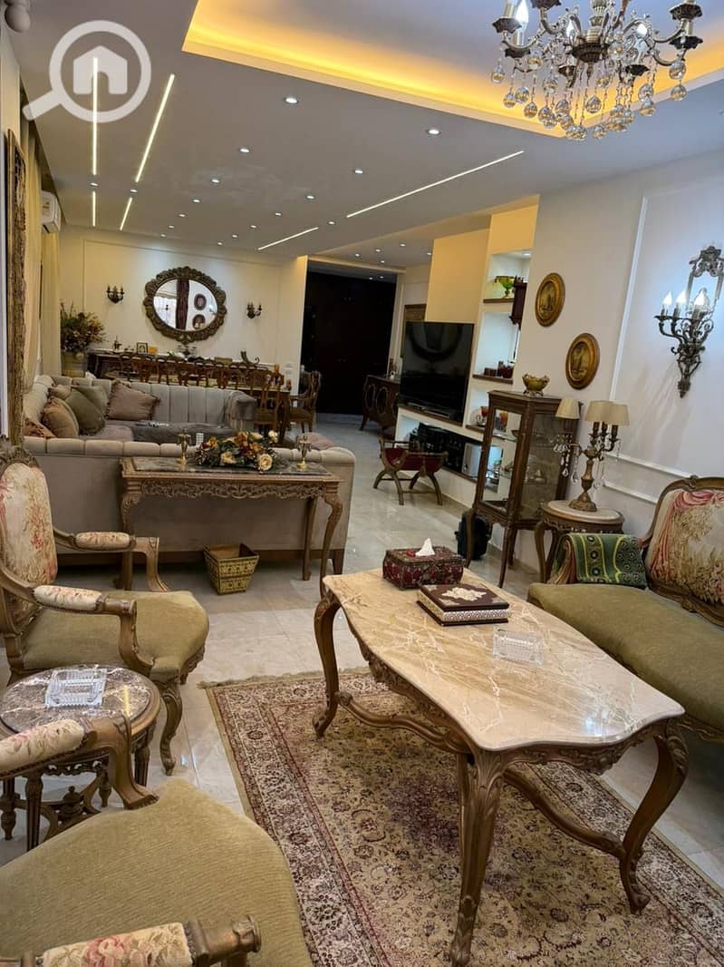 3 2300581b-ddac-4bae-83d7-1b70a755c5b3. jpeg