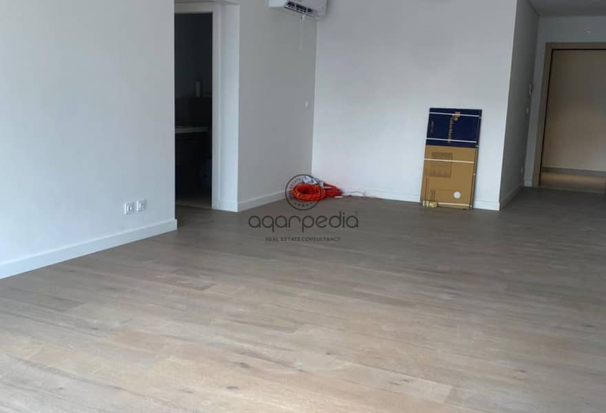 10 ef1600cd-16f6-440c-a779-61aefb284be1. jpg