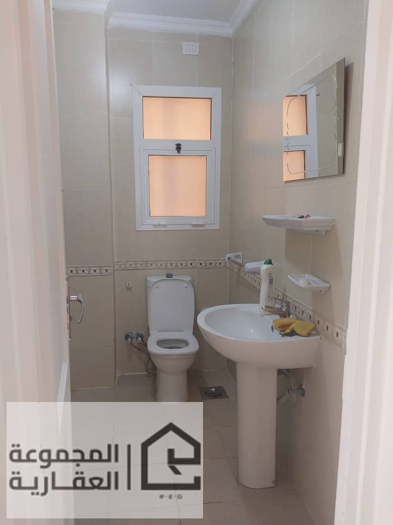 5 429447a8-d2a2-4870-acbb-c4bb45a40ee8. jpg