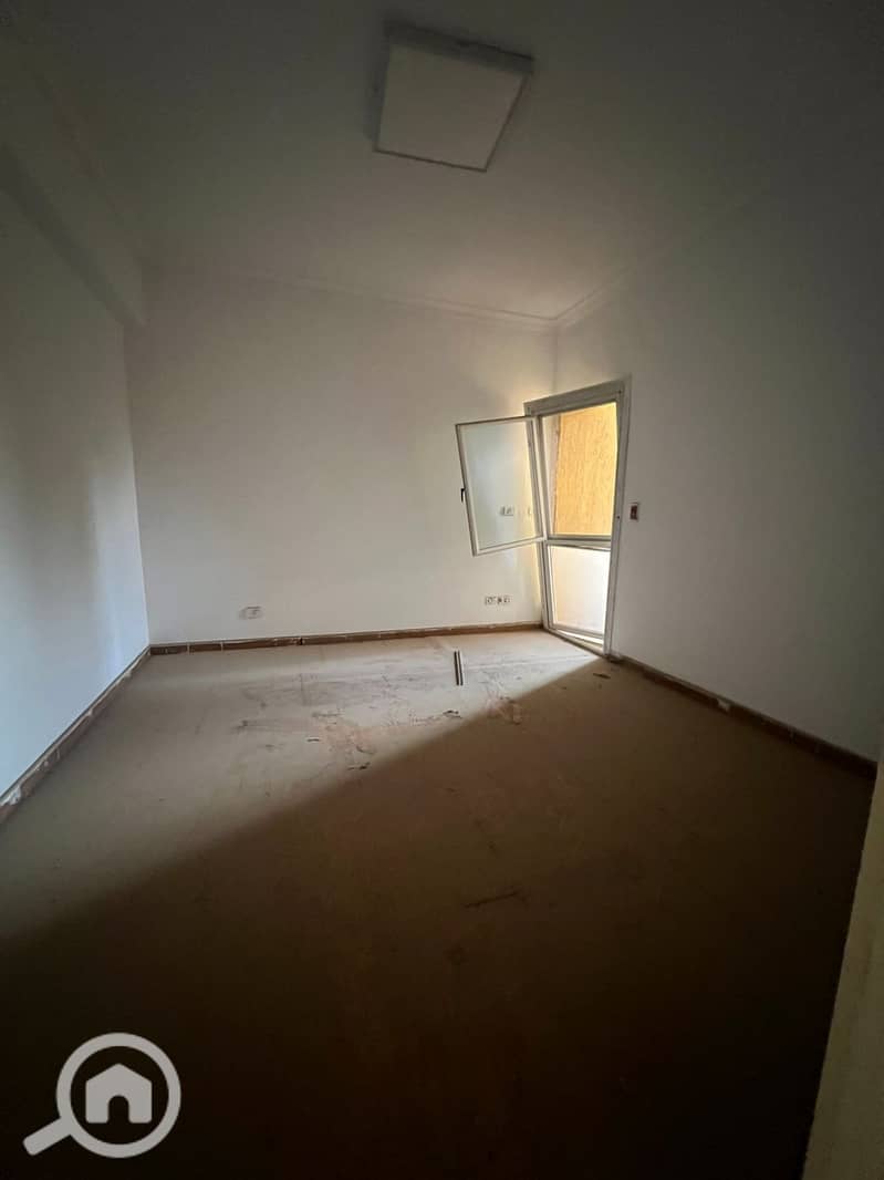 25 WhatsApp Image 2025-11-24 at 4.12. 12 PM. jpeg