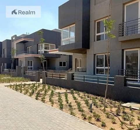 4 WhatsApp Image 2025-11-12 at 14.35. 41 (3). jpeg