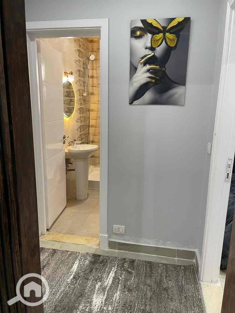 13 ec18818d-f500-4585-ba8d-1c8b051e8eb7. jpg