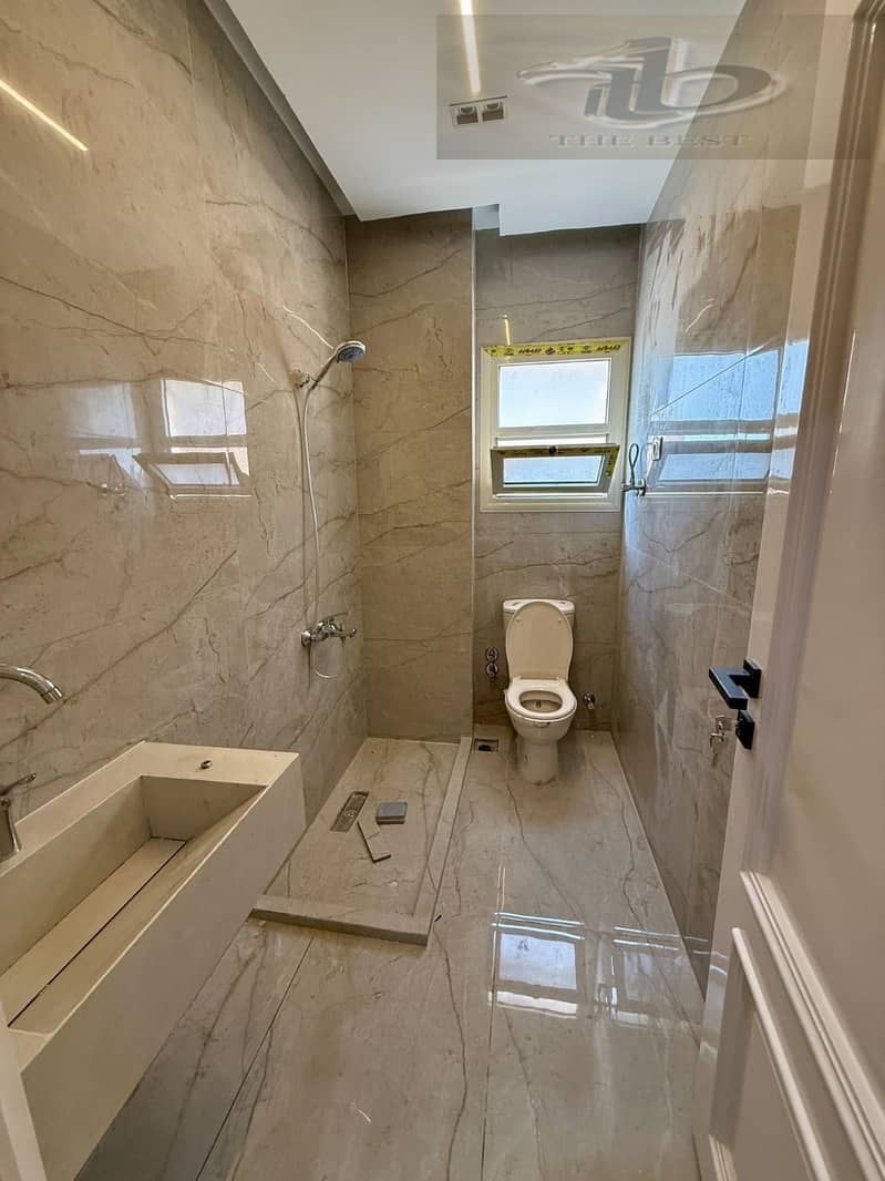 5 WhatsApp Image 2025-11-24 at 17.17. 01_30211760. jpg