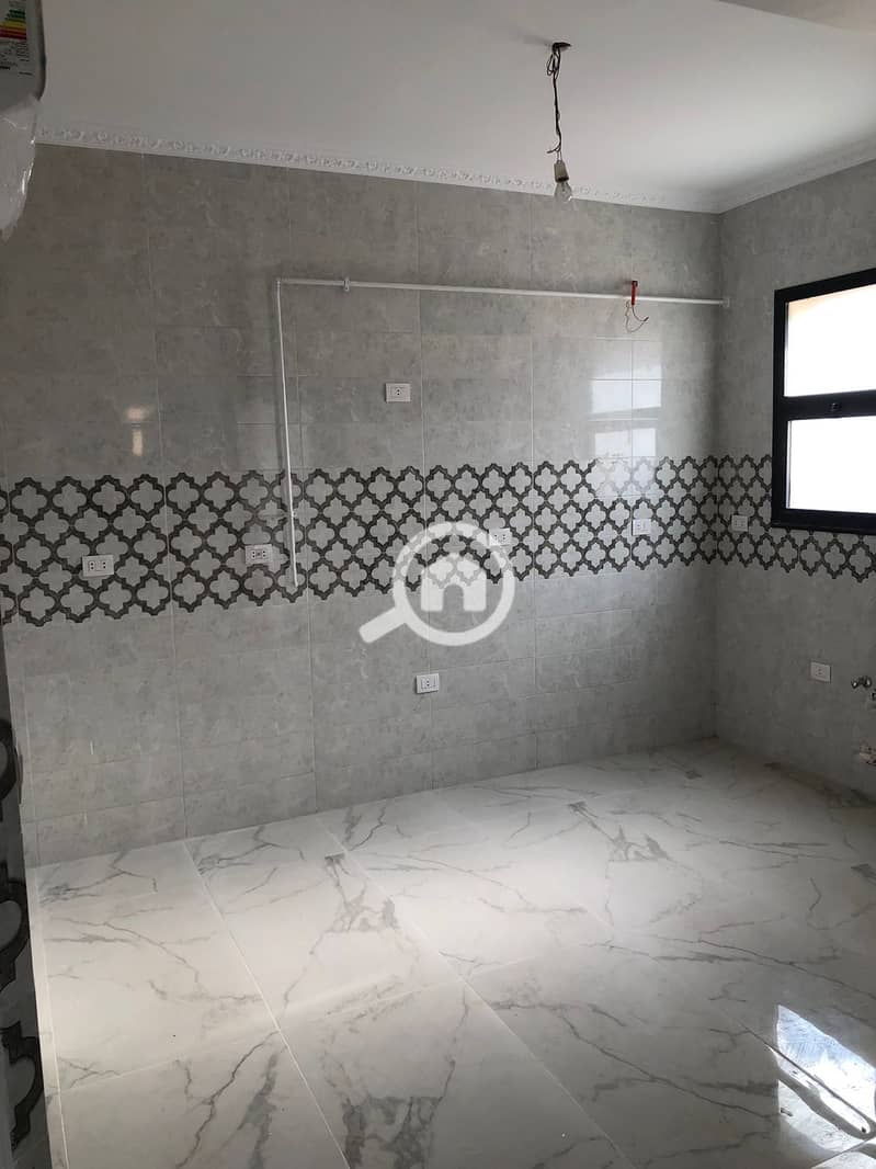 9 WhatsApp Image 2025-11-24 at 16.33. 19_406e38d4. jpg