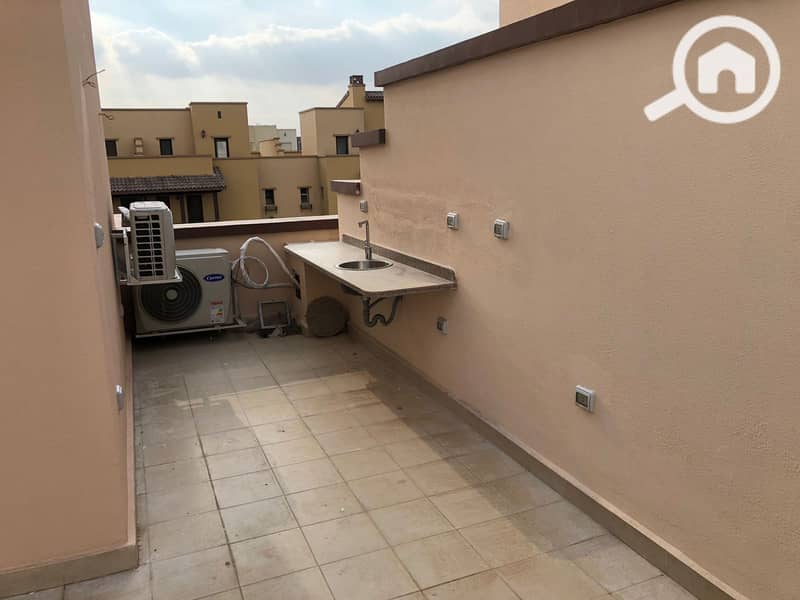 11 WhatsApp Image 2025-11-24 at 16.33. 17_4f4fc9f2. jpg