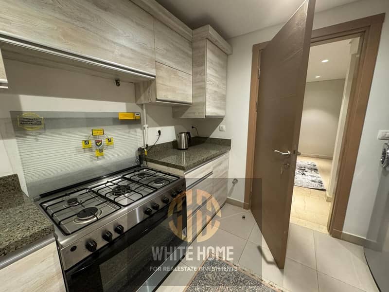 4 e65fbeda-024a-45b2-b407-b50d878de237. jpeg