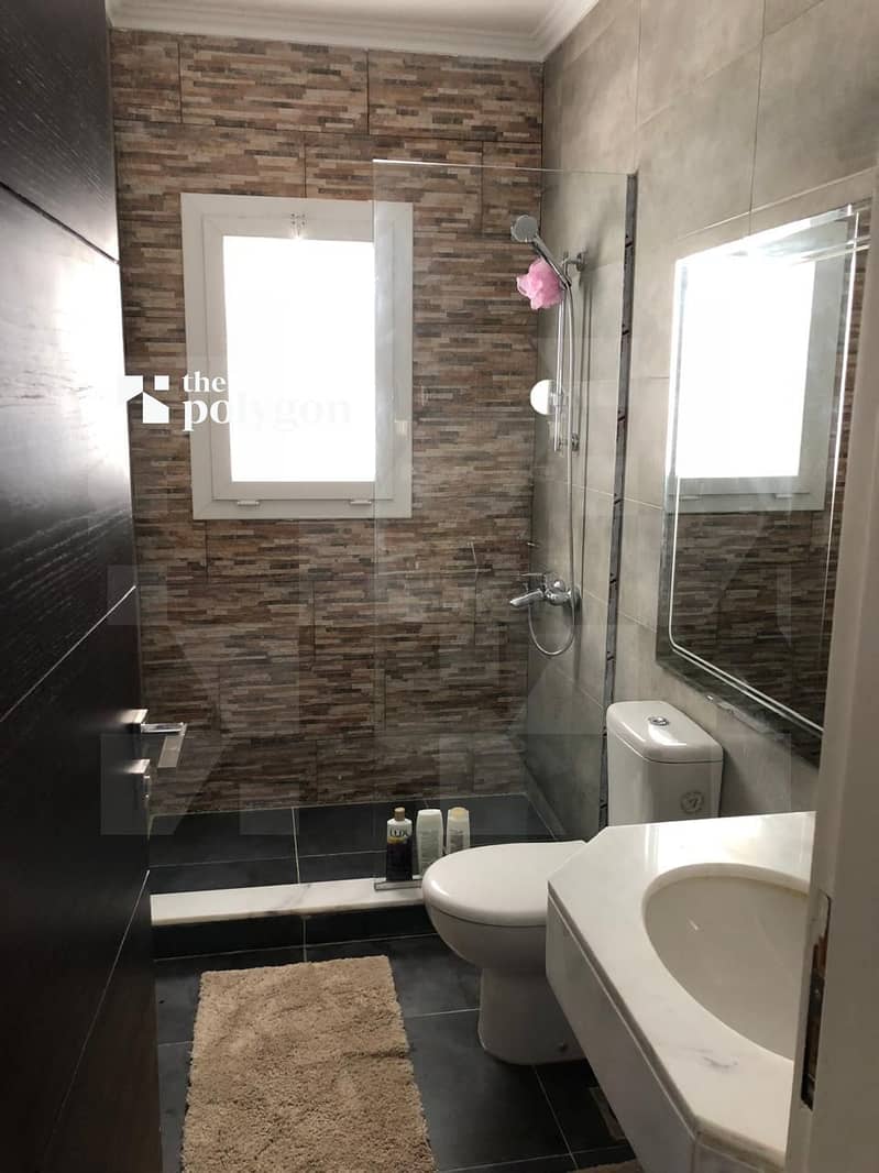 5 G                        GG              GGG G. jpeg