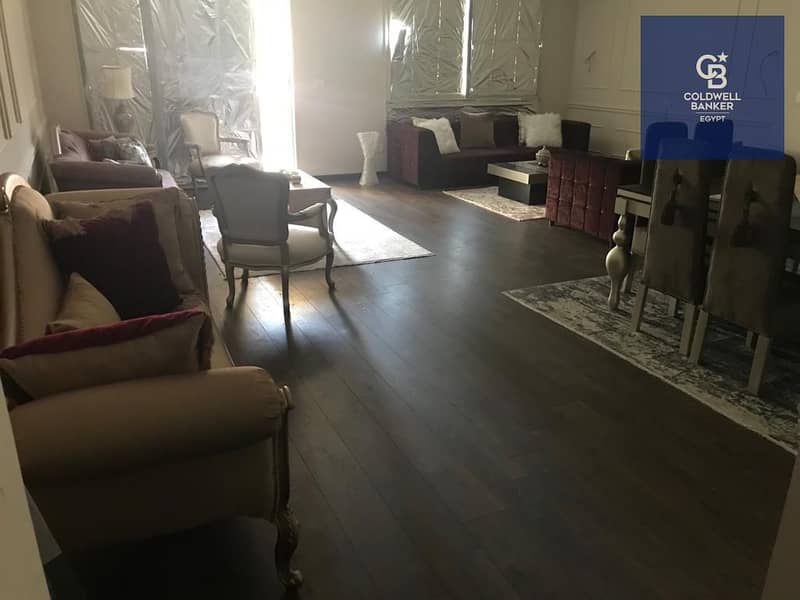 4 04c7c678-8ce1-4478-9e00-b39de3ef0faf. jpeg