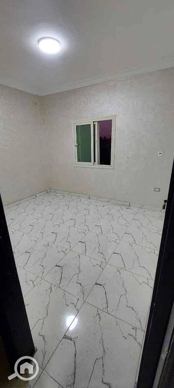 9 0d029afe-4db6-47f2-b404-43474ff05111. jpg