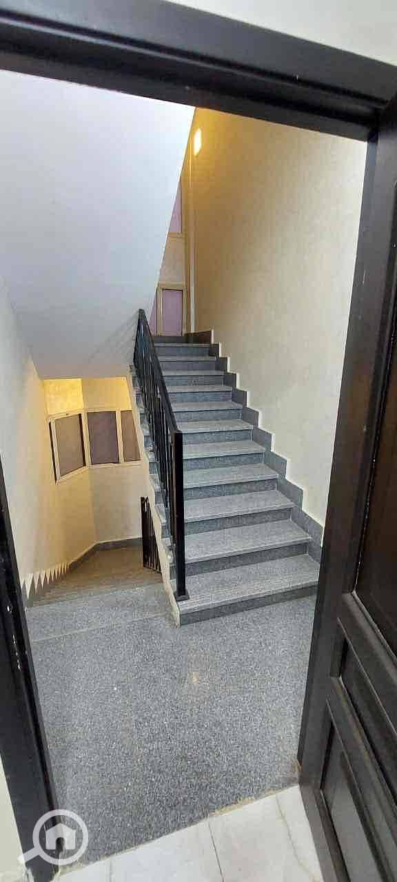 14 6b2a1703-9035-4209-9c12-cf3b030f2a5a. jpg