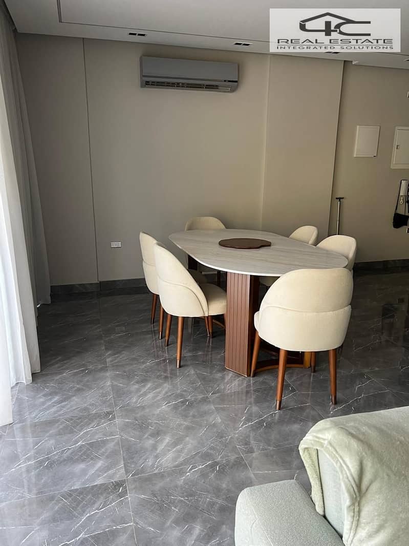 6 WhatsApp Image 2025-11-23 at 9.25. 37 PM (2). jpeg