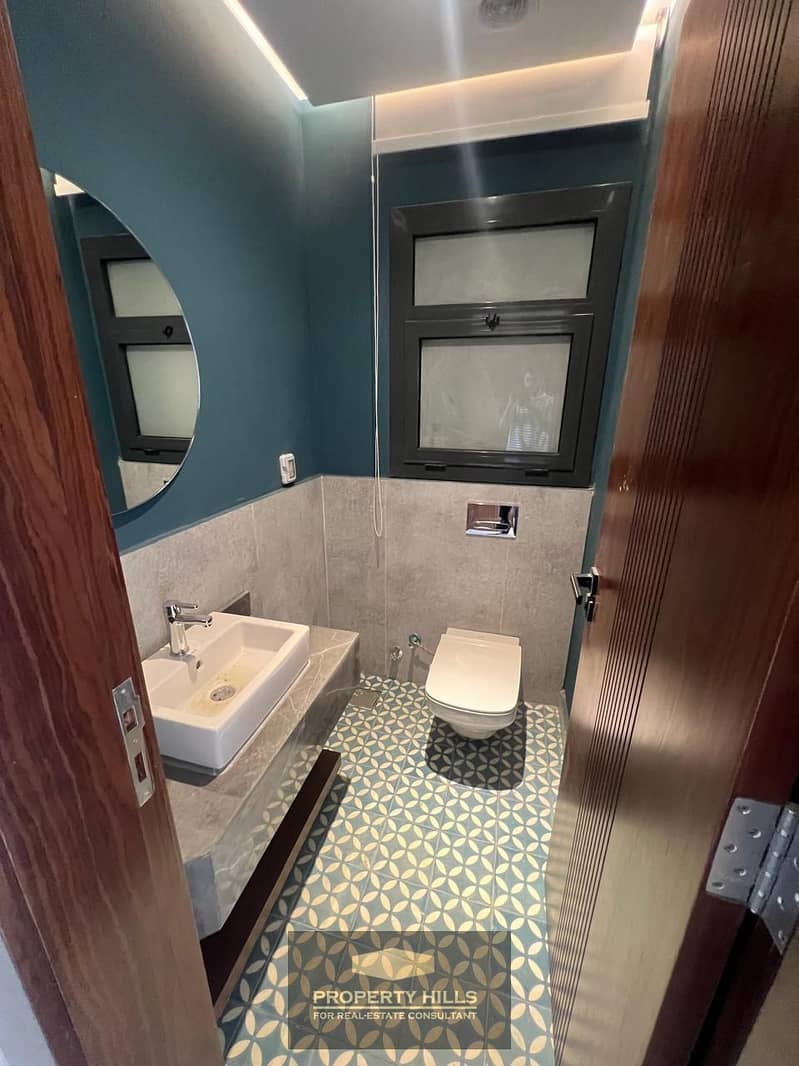 8 WhatsApp Image 2025-11-04 at 12.26. 53 PM. jpeg