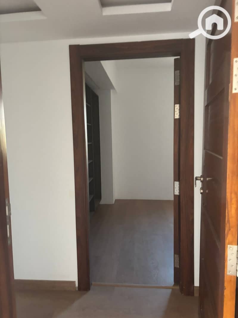 16 WhatsApp Image 2025-11-24 at 11.30. 21 AM (2). jpeg