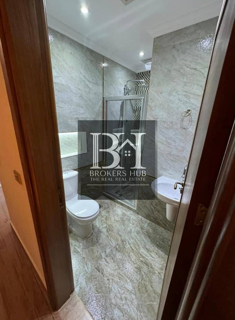 6 b8c40660-5498-4e67-993e-227b36103d35. jpeg