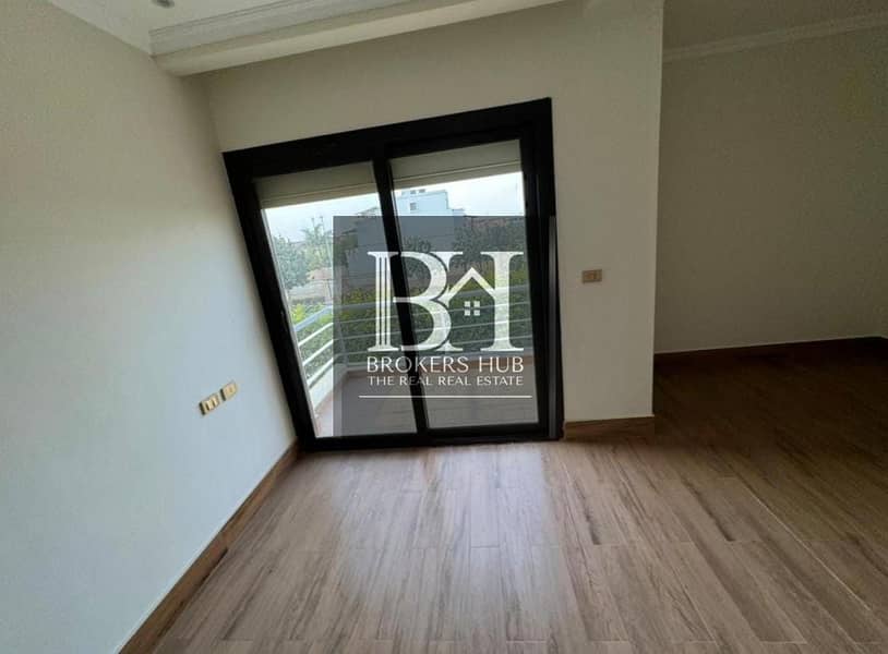 8 de9fc23a-0f56-4058-9469-8c5b64fe51de. jpeg