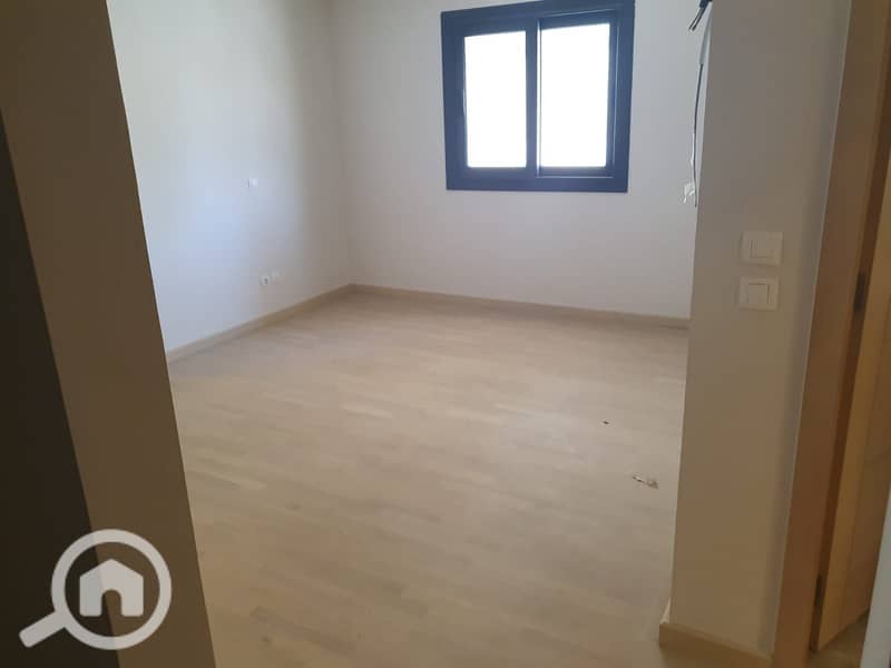 6 WhatsApp Image 2025-11-10 at 12.38. 12 PM (2). jpeg