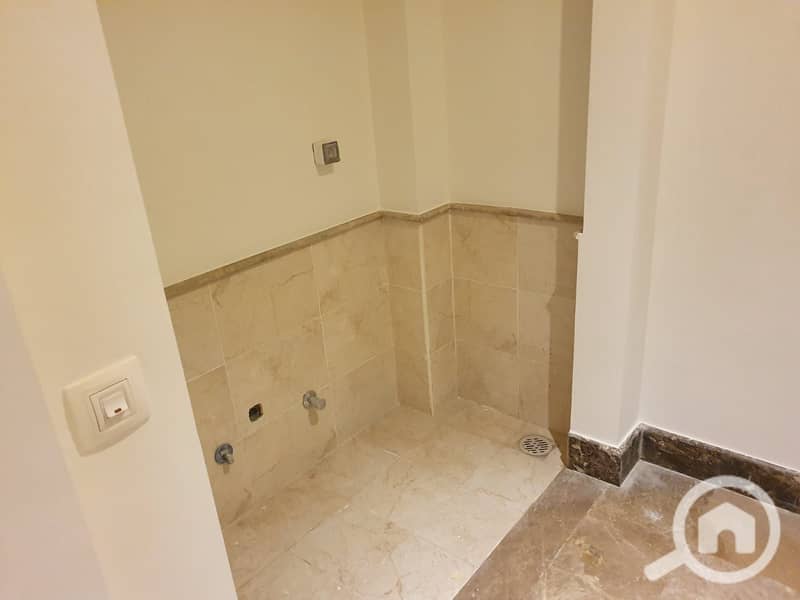 7 WhatsApp Image 2025-11-10 at 12.38. 12 PM (3). jpeg