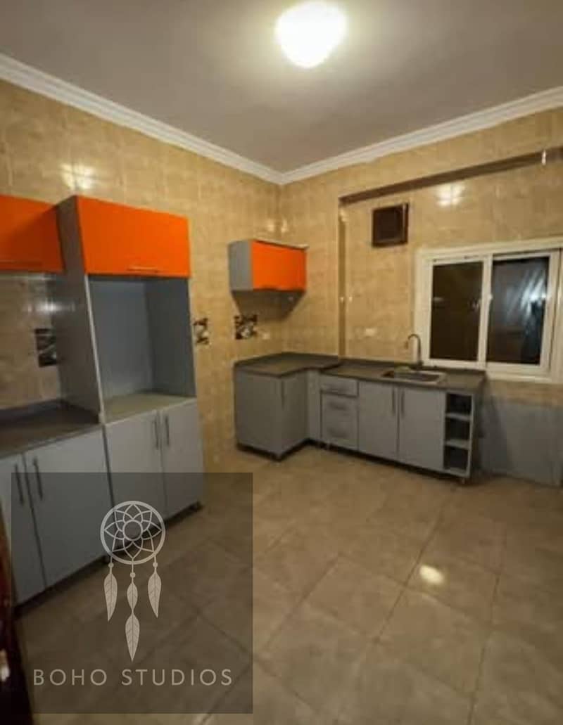 16 7750ec3f-9252-4da5-a82f-c2a242df8ab0. jpg