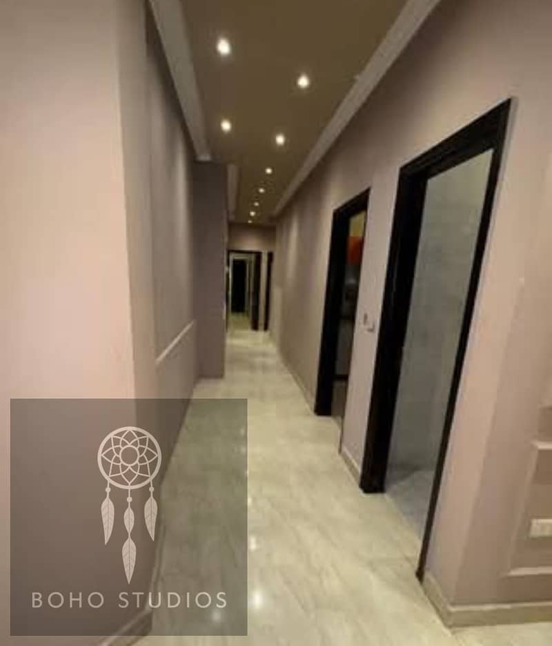 18 a7021fc9-3b87-4938-9dba-f5b641141439. jpg