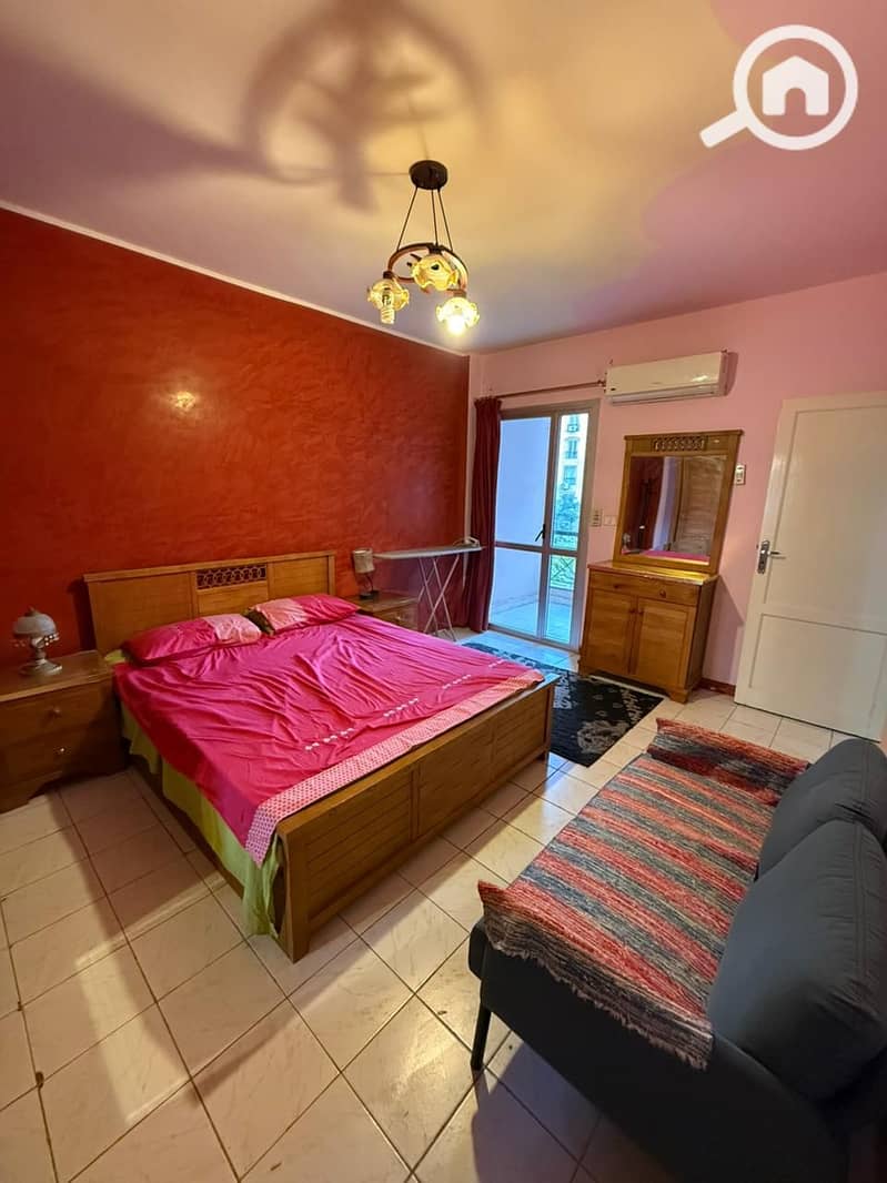 10 6590b24a-59de-4e5c-8381-c4418c929db8. jpeg