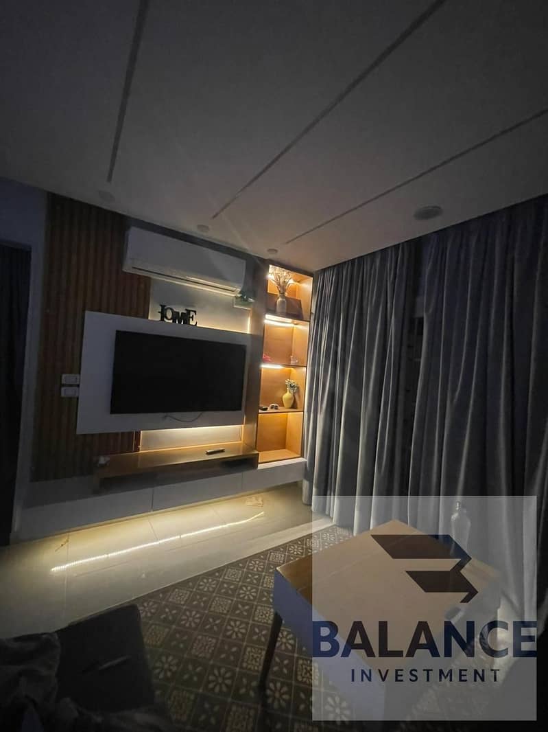 4 7f12d00c-866a-41f5-87a3-9bd76fa6b05a. jpg