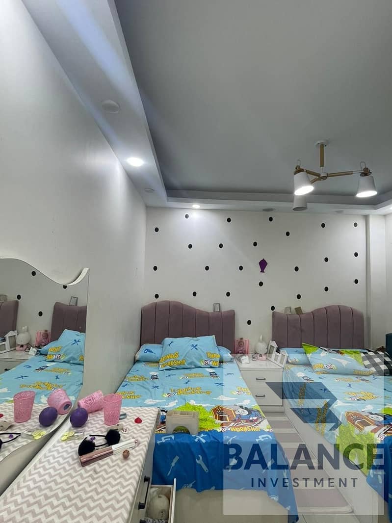 5 2a5d0bfb-50d2-49df-ad6f-bb222ab604b9. jpg