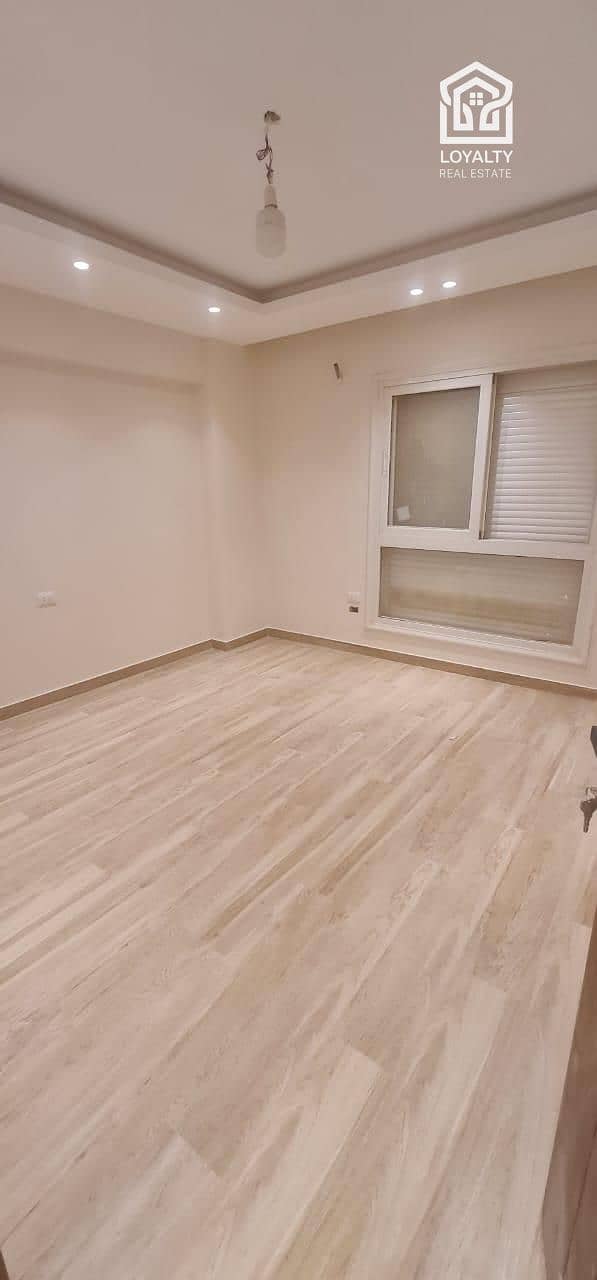 11 WhatsApp Image 2025-11-23 at 21.35. 31 (2). jpeg