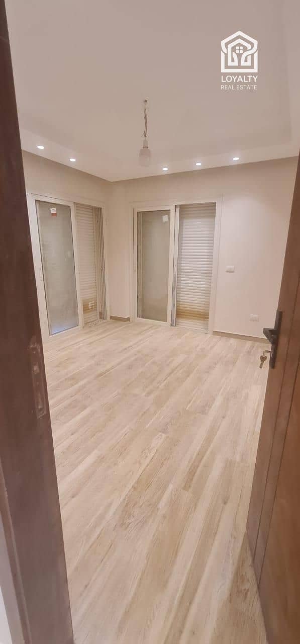 12 WhatsApp Image 2025-11-23 at 21.35. 32. jpeg