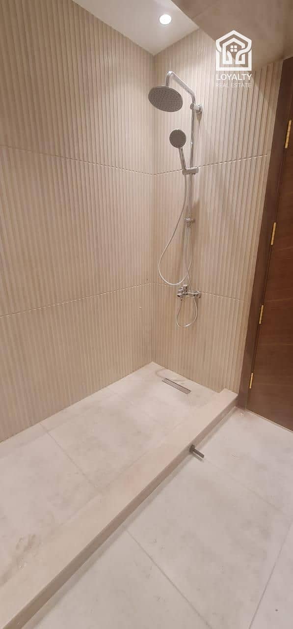 13 WhatsApp Image 2025-11-23 at 21.35. 32 (1). jpeg