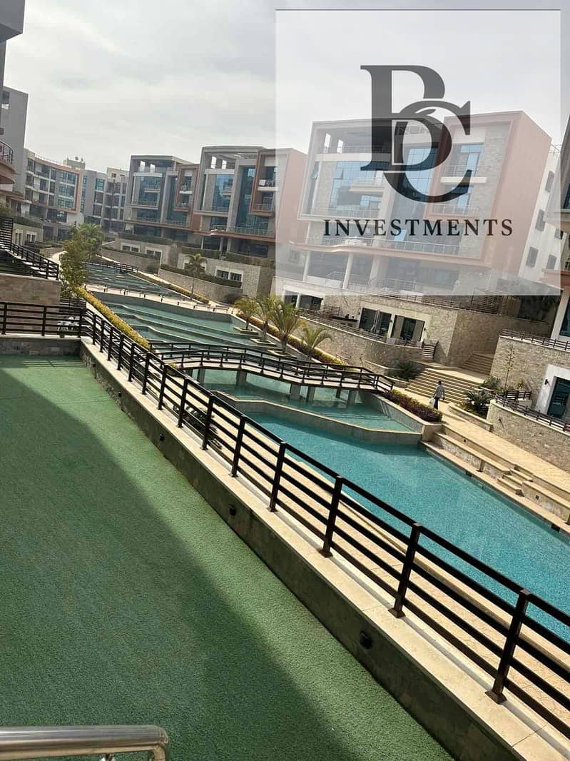 8 b550cbb5-ad77-42e4-8b72-80dc38145b28. jpg