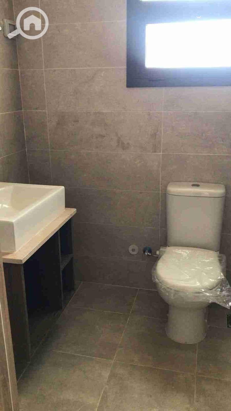 6 IMG-20251122-WA0122. jpg