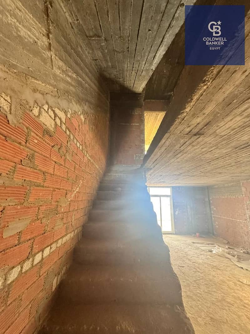 3 e2ac4446-0db6-4f04-afb6-77fbab8aa311. jpeg