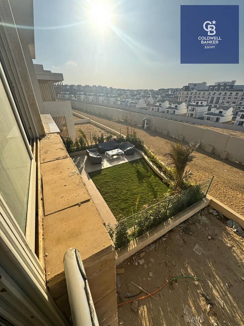 12 82668a0b-653f-4aa2-afda-73bd817dea0c. jpeg