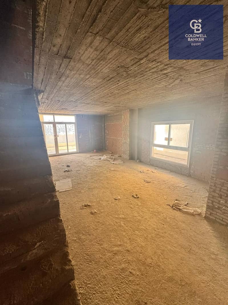 14 5b5a456d-ed16-4431-a827-b98fb7410be7. jpeg