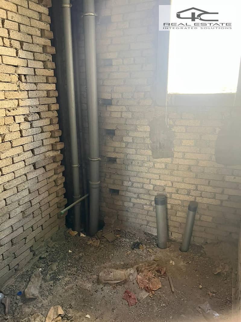 8 WhatsApp Image 2025-11-23 at 11.32. 24 PM (2). jpeg