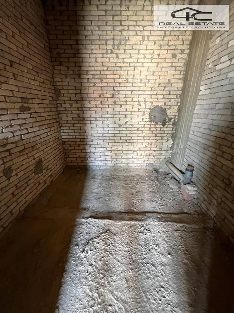 11 WhatsApp Image 2025-11-23 at 11.33. 12 PM (2). jpeg