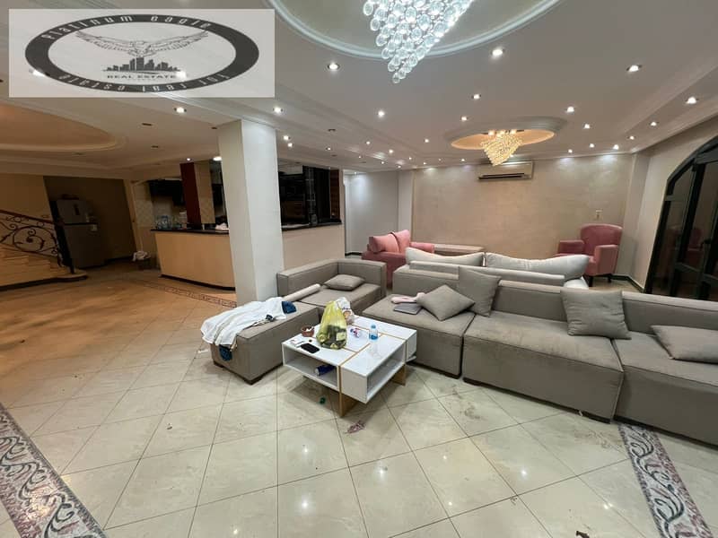 2 10cc2a9f-80d0-46d3-bf31-79418a52a7c1. jpg