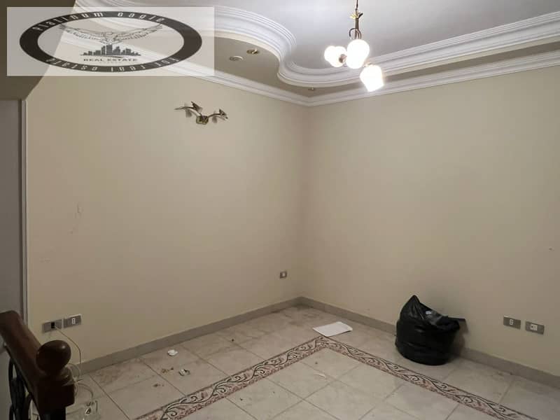 6 c69be1a4-29ed-4750-9c94-4dc5c2c4fda8. jpg