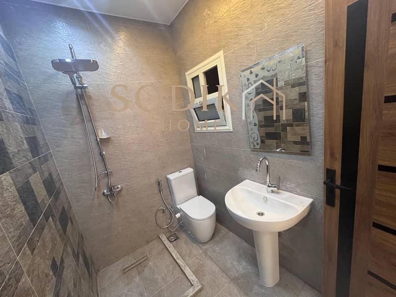 15 WhatsApp Image 2025-11-18 at 12.49. 52 PM. jpeg