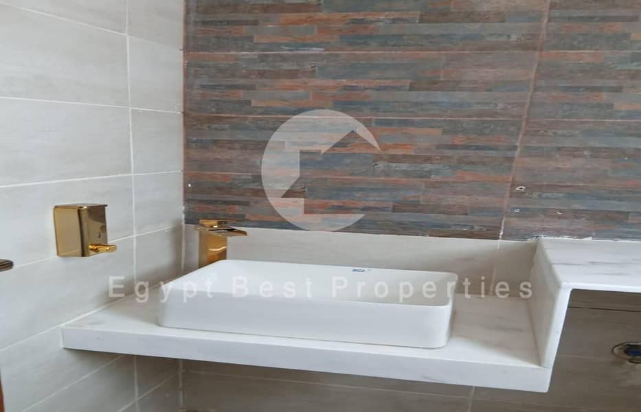 10 WhatsApp Image 2025-11-23 at 15.34. 42_8f3f7c9d. jpg