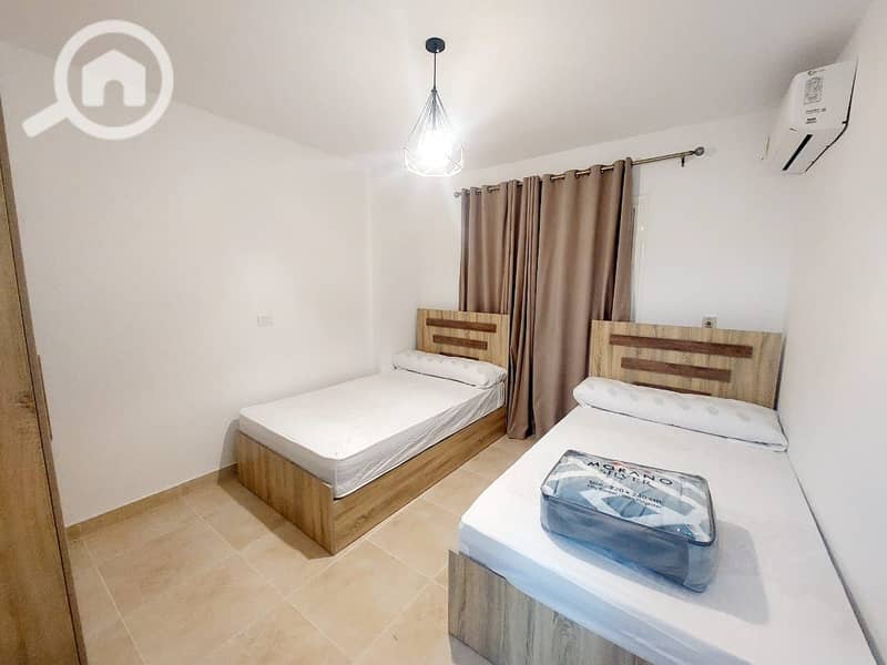 5 98c62271-6b17-4bd7-b1cf-a41c795ea45d. jpeg