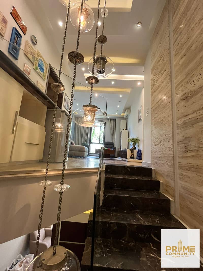 4 WhatsApp Image 2025-11-20 at 18.43. 00_e1d3fbd5. jpg