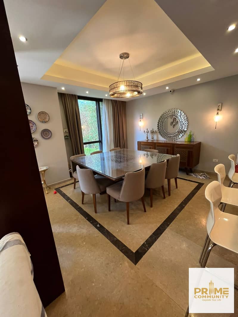 10 WhatsApp Image 2025-11-20 at 18.43. 00_7f538d65. jpg