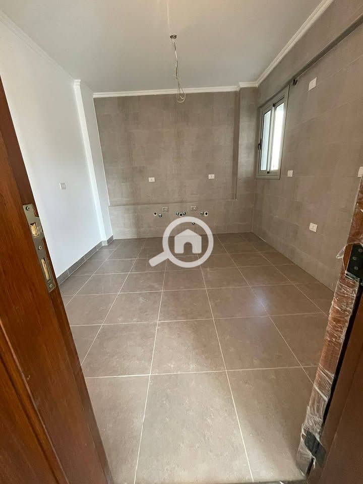 5 573977331_4274525302781686_8307405683189148936_n. jpg