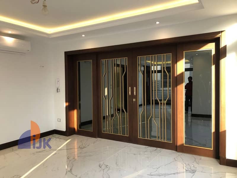 2 WhatsApp Image 2025-10-22 at 17.02. 34_5850350b. jpg