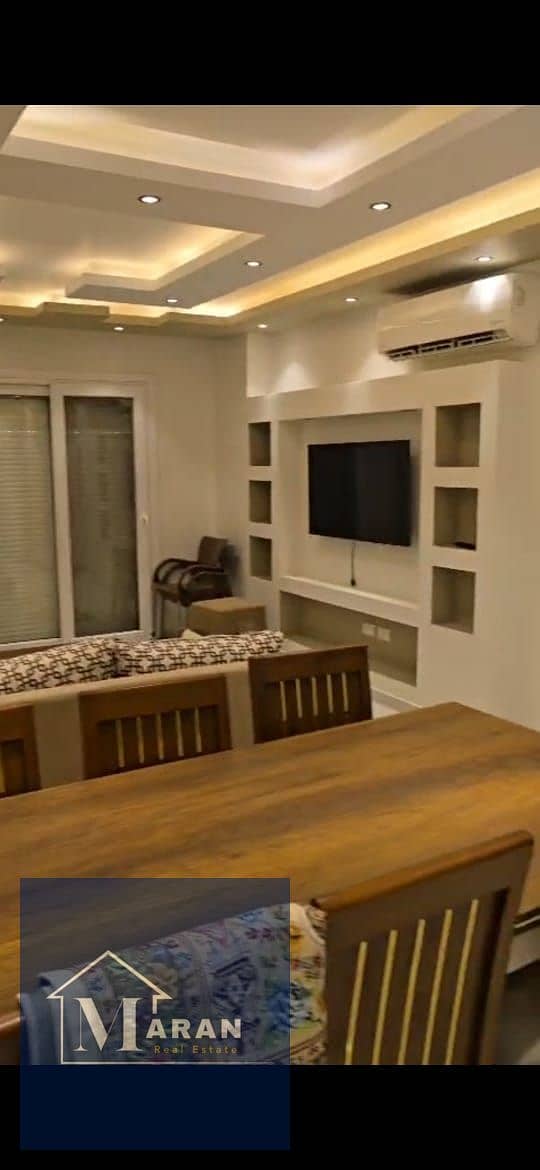 4 25ec1645-6681-494e-be44-be863eb0ba52. jpg