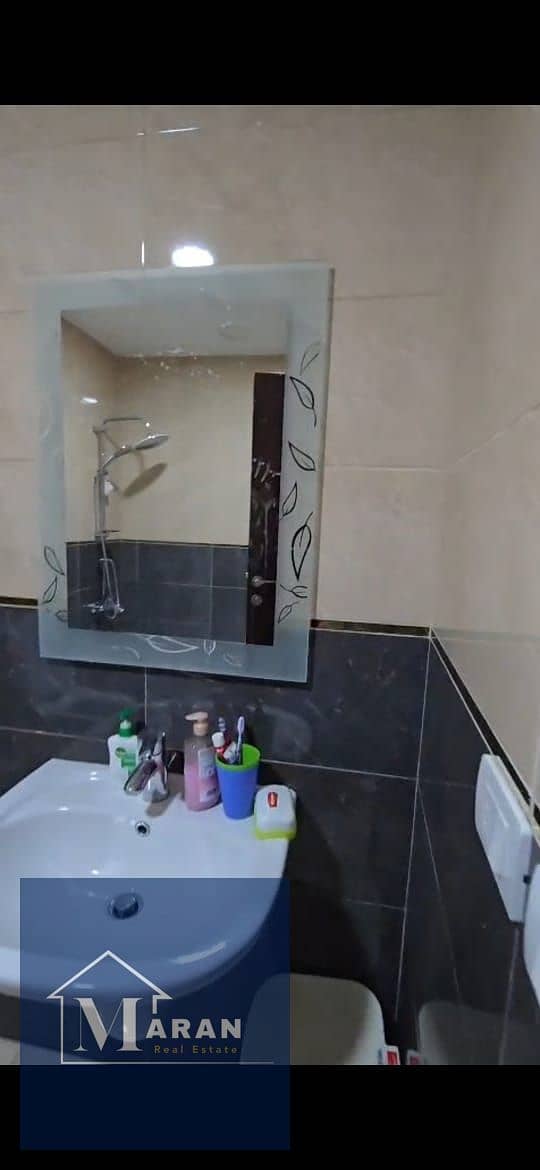 12 fcc32ac8-f072-4352-9f0c-07bb037b6523. jpg