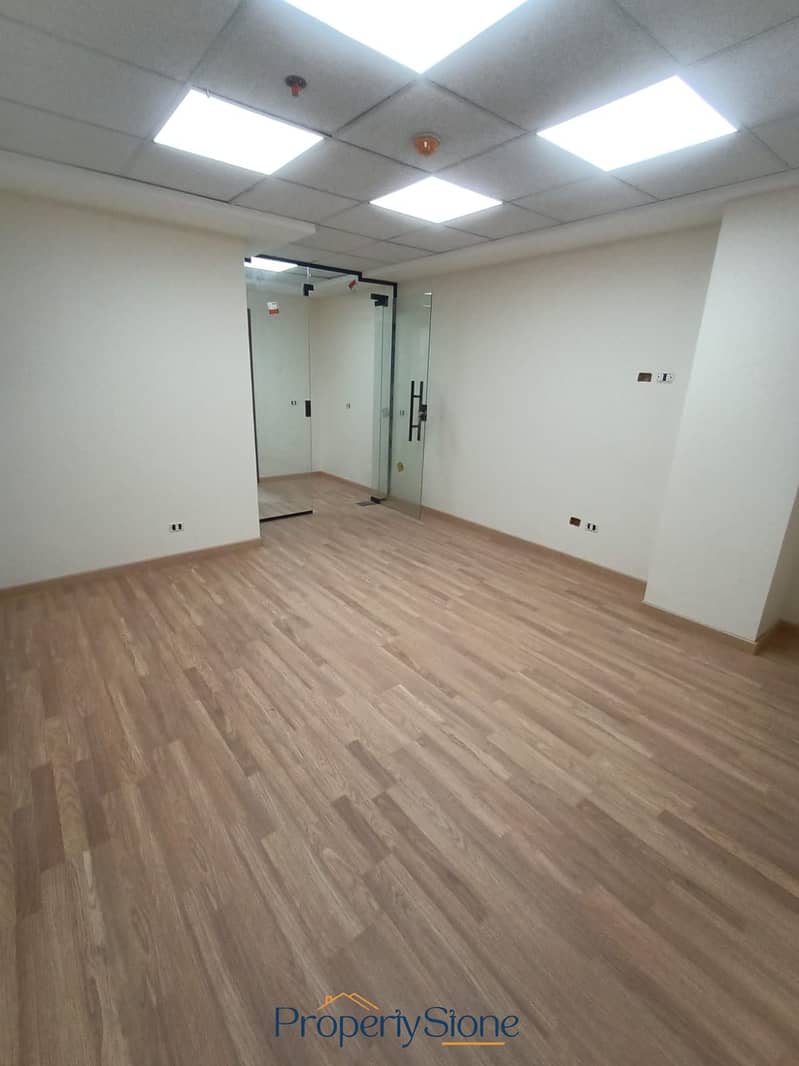 6 WhatsApp Image 2025-11-22 at 11.32. 50 AM. jpeg