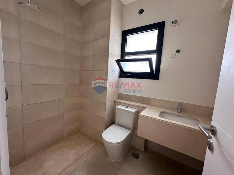 11 6b4e93d5-07fa-414f-94fa-f90bfd2db271. jfif. jpg